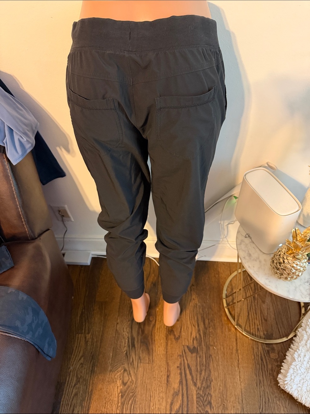 Athleta 🤩 - Picture 4 of 5